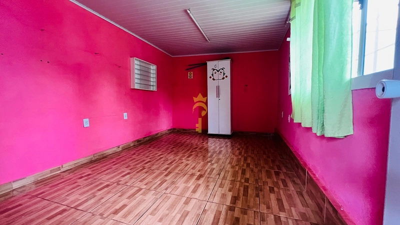 Casa com 2 dormitórios sendo 1 suíte - toda de laje : 15ª foto da galeria de imagens do imóvel