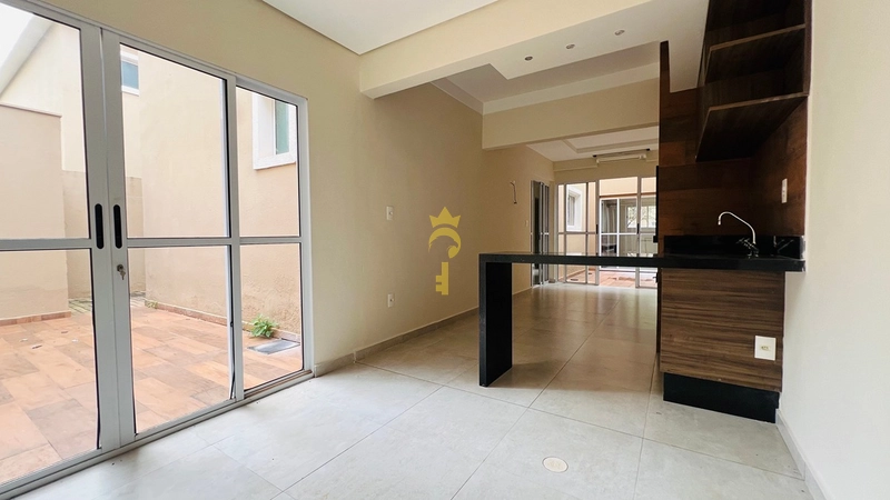 Sobrado em condomínio, perto da Unimed : 26ª foto da galeria de imagens do imóvel