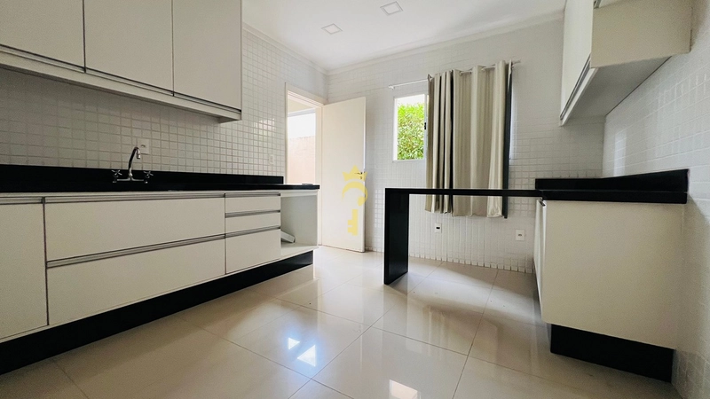 Sobrado em condomínio, perto da Unimed : 21ª foto da galeria de imagens do imóvel