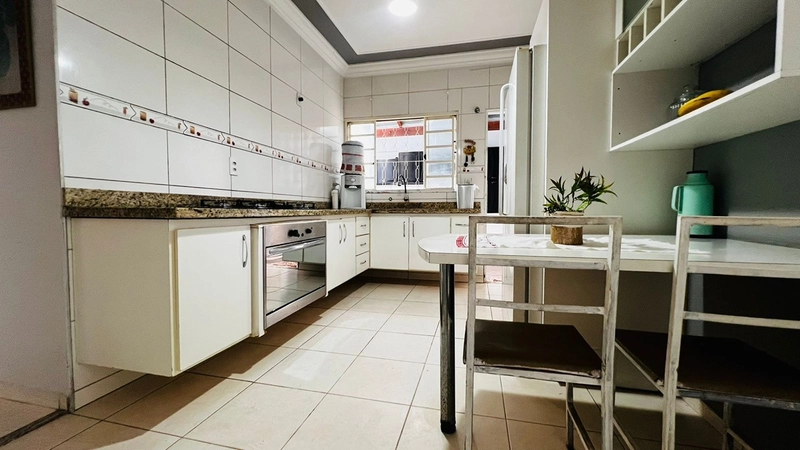 Casa à venda com 3 dormitórios sendo uma suíte  - bairro Concórdia 1 : 8ª foto da galeria de imagens do imóvel