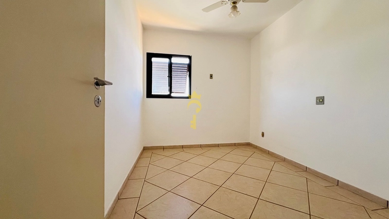Apartamento Reformado à Venda no Bairro Saudade | 3 Quartos com Suíte, Piscina e Vista Livre – Ilha Bela, Araçatuba: 7ª foto da galeria de imagens do imóvel