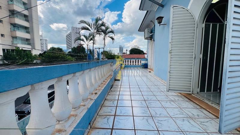 Casa para venda - com 4 escritos - sobrado - em Araçatuba - SP: 2ª foto da galeria de imagens do imóvel