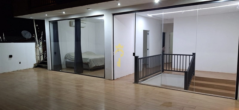 Casa à Venda no Bairro Concórdia 4 | 3 Pavimentos, 500 m² de Terreno e Localização Privilegiada – Araçatuba: 3ª foto da galeria de imagens do imóvel