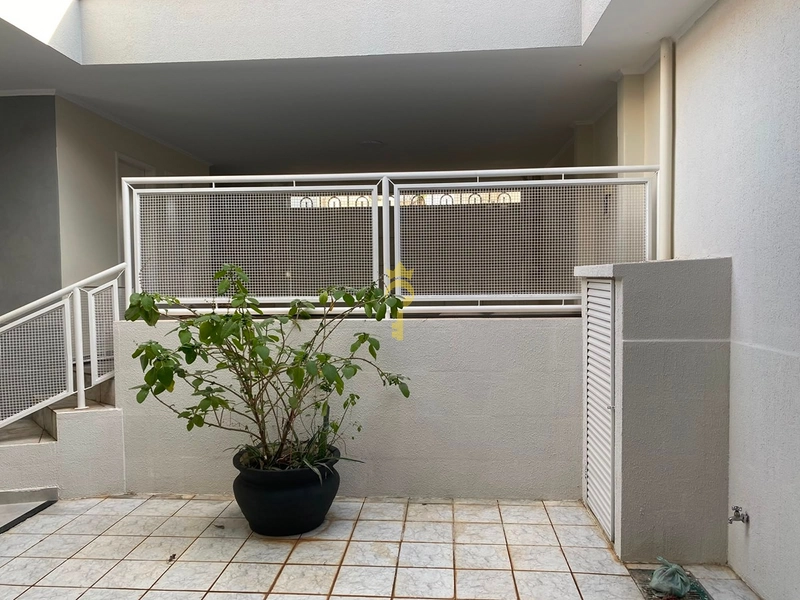 Casa de Esquina à Venda no Bairro Novo Umuarama | 3 Quartos com Suíte, Churrasqueira e Próximo à Santa Casa – Araçatuba: 14ª foto da galeria de imagens do imóvel
