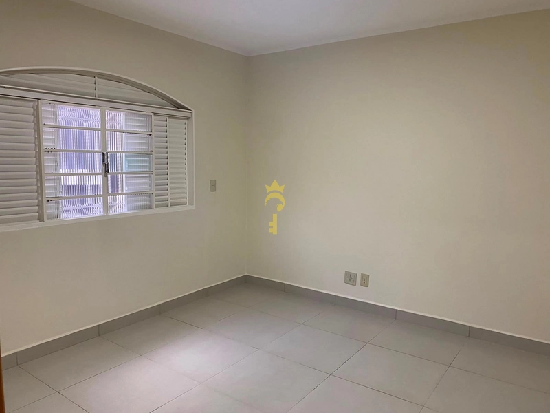 Casa de Esquina à Venda no Bairro Novo Umuarama | 3 Quartos com Suíte, Churrasqueira e Próximo à Santa Casa – Araçatuba: 21ª foto da galeria de imagens do imóvel