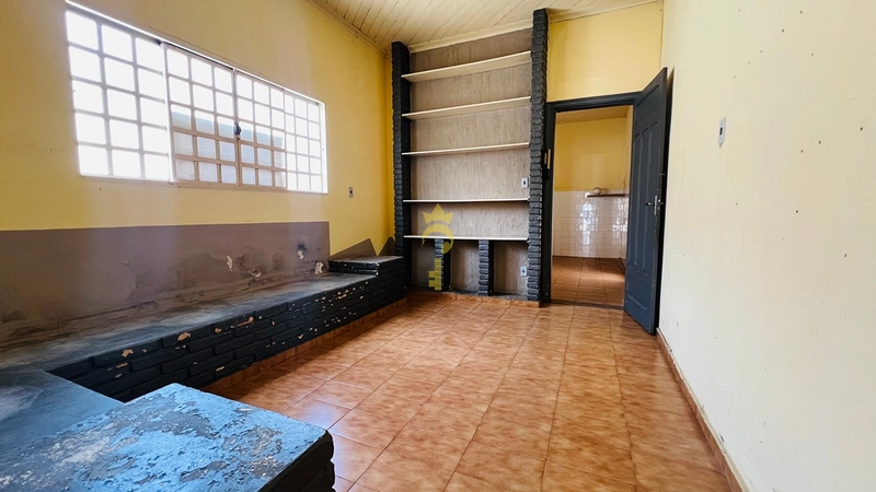 Casa na Cussy perto da Padaria Europa - investimento  terreno de 330m² - em Araçatuba - SP: 2ª foto da galeria de imagens do imóvel