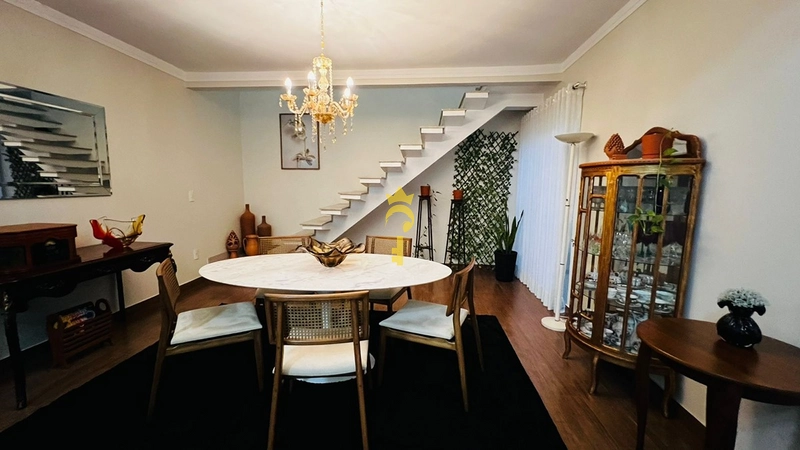 Casa para venda - com 3 dormitórios sendo 1 suíte - condomínio Serra Dourada - Valor 1.200.000: 3ª foto da galeria de imagens do imóvel