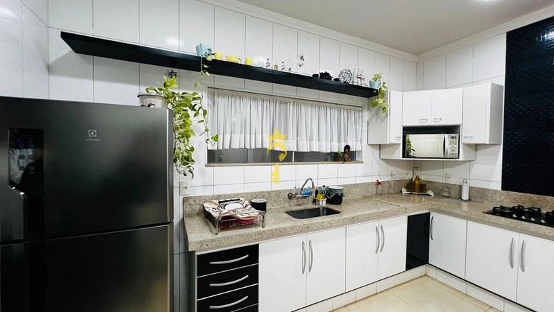 Casa para venda - com 3 dormitórios sendo 1 suíte - condomínio Serra Dourada - Valor 1.200.000: 24ª foto da galeria de imagens do imóvel