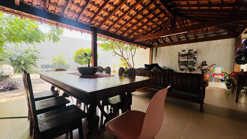 Casa com 2 dormitórios, Energia solar e quinta amplo : 2ª foto da galeria de imagens do imóvel