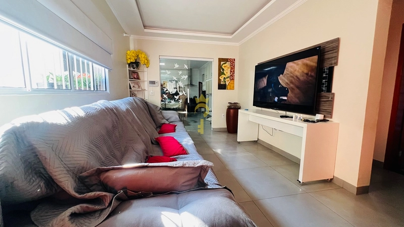 Casa para venda - 3 dormitórios sendo 1 suíte - 2 vagas - Perto das Lojas Havan - Valor 465mil : 3ª foto da galeria de imagens do imóvel