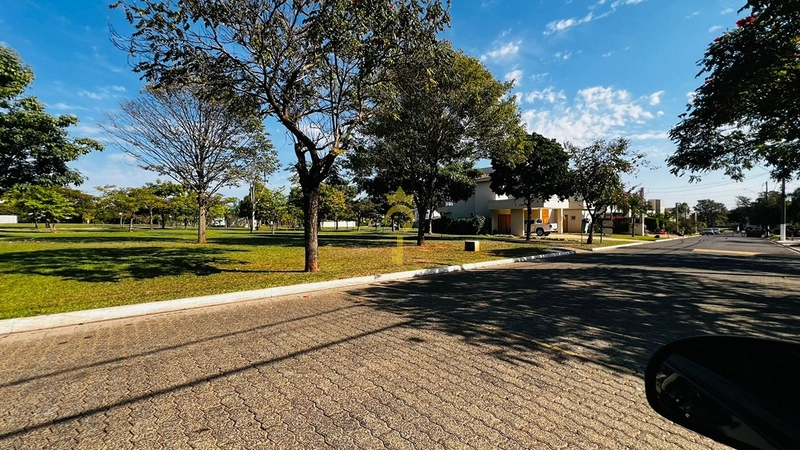 Lote com 924,00m² à venda | Res. Delta Park | : 10ª foto da galeria de imagens do imóvel