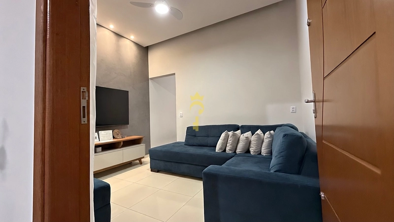 Casa com Energia Solar à Venda no Bairro Umuarama | 2 Quartos com Suíte, Móveis Planejados e Pé-Direito Duplo – Araçatuba: 1ª foto da galeria de imagens do imóvel