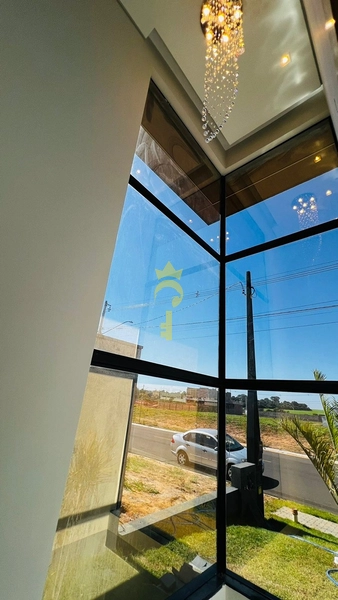 Casa com 3 suítes 1 master à venda, Res. Quinta do ipê: 5ª foto da galeria de imagens do imóvel