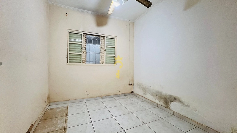 Casa de Esquina à Venda no Bairro Santana | 3 Quartos com Suíte, Próxima à Havan e Faculdade – Araçatuba: 6ª foto da galeria de imagens do imóvel