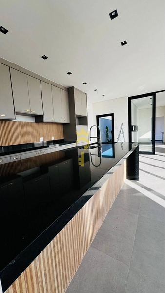  Casa 3 dorm ambos suítes à venda - Res. Quinta do ipê : 7ª foto da galeria de imagens do imóvel