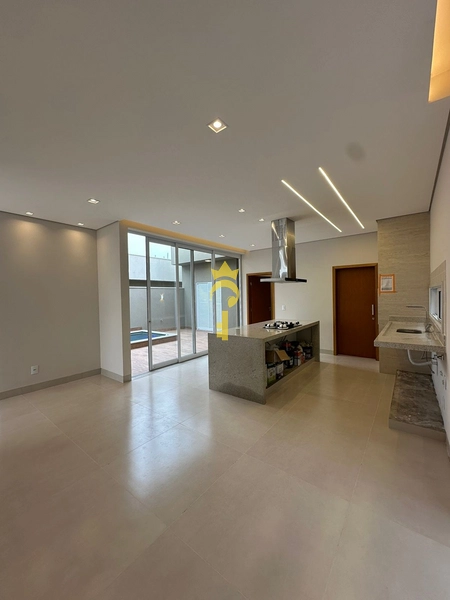 Casa nova com 3 dormitórios sendo 1 suíte, condomínio fechado : 2ª foto da galeria de imagens do imóvel