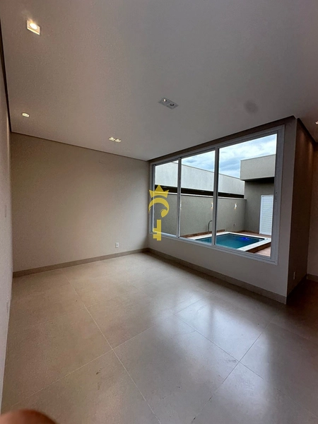 Casa nova com 3 dormitórios sendo 1 suíte, condomínio fechado : 3ª foto da galeria de imagens do imóvel