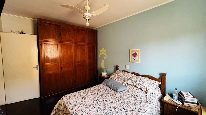 Casa de 3 dormitorios e 1 suite à venda, Bairro Icaray: 8ª foto da galeria de imagens do imóvel