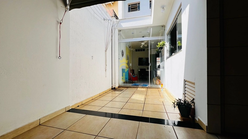 Casa de 3 dormitorios e 1 suite à venda, Bairro Icaray: 25ª foto da galeria de imagens do imóvel