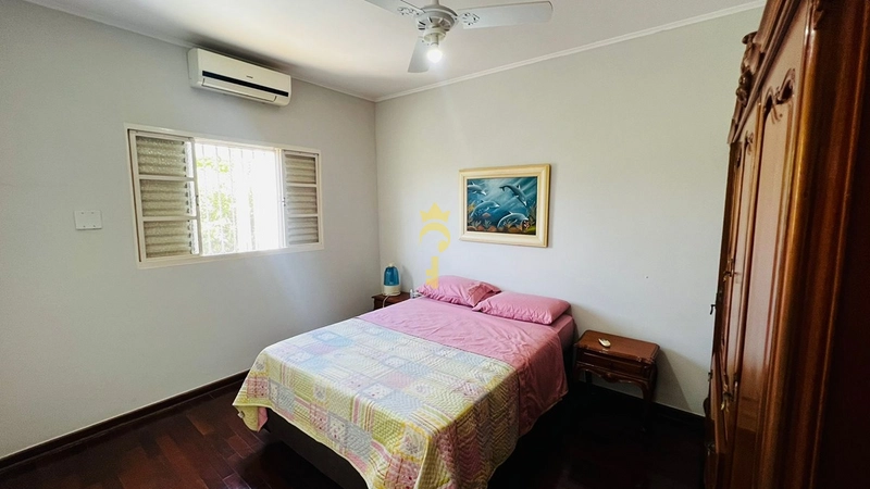 Casa de 3 dormitorios e 1 suite à venda, Bairro Icaray: 10ª foto da galeria de imagens do imóvel