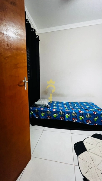 Casa com 2 dormitórios e 2 banheiros com garagem fechada e coberta : 9ª foto da galeria de imagens do imóvel