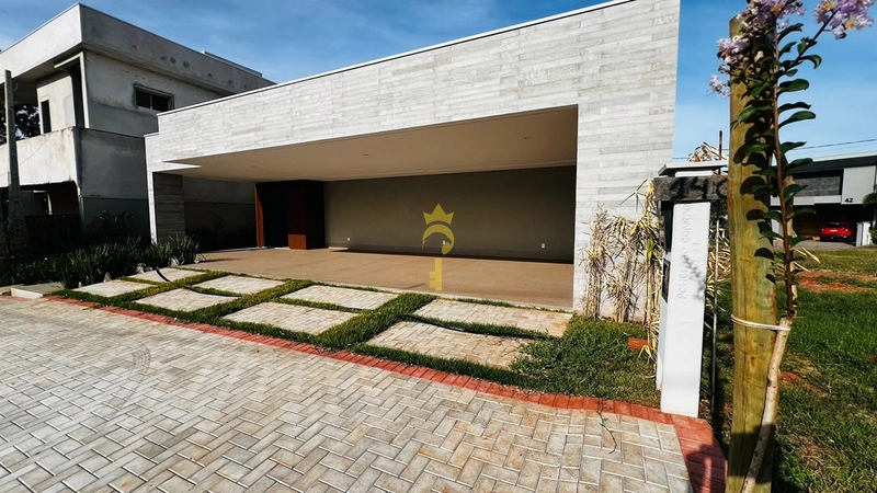 Casa com 3 suítes ampla à venda | Res. Green Park: 3ª foto da galeria de imagens do imóvel