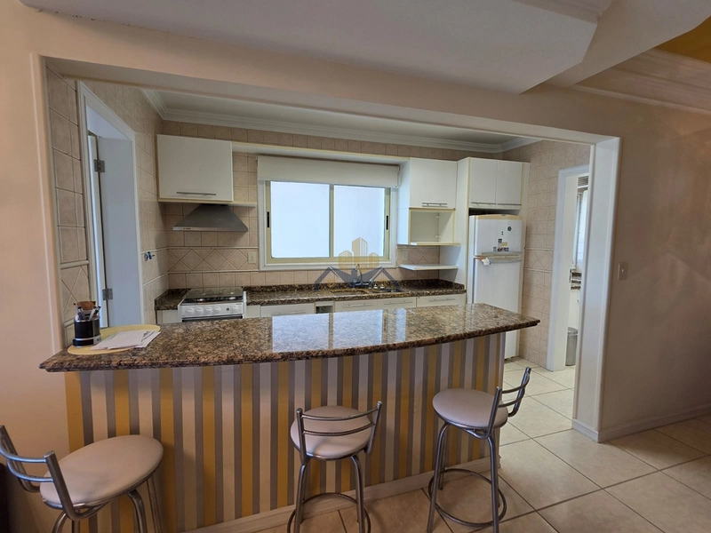 Ótimo apartamento localizado no centro de Capão da Canoa: 7ª foto da galeria de imagens do imóvel