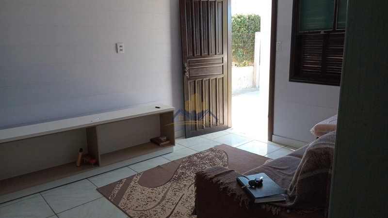 Casa ampla próximo ao mar: 2ª foto da galeria de imagens do imóvel