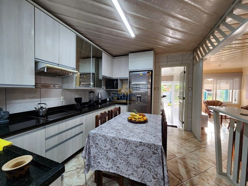 Ótima casa localizada no Balneário Mariápolis ...: 8ª foto da galeria de imagens do imóvel