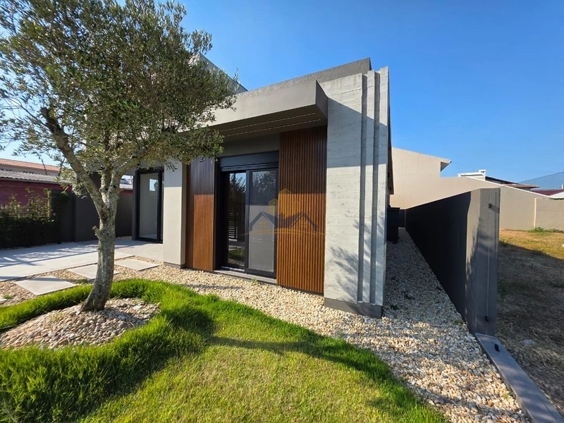 Ótima casa em Rainha do Mar próximo ao mar: 2ª foto da galeria de imagens do imóvel