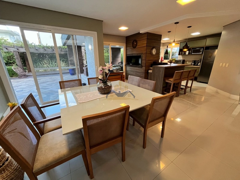 Ótima casa localizada no condomínio Velas da Marina em Capão da Canoa: 4ª foto da galeria de imagens do imóvel