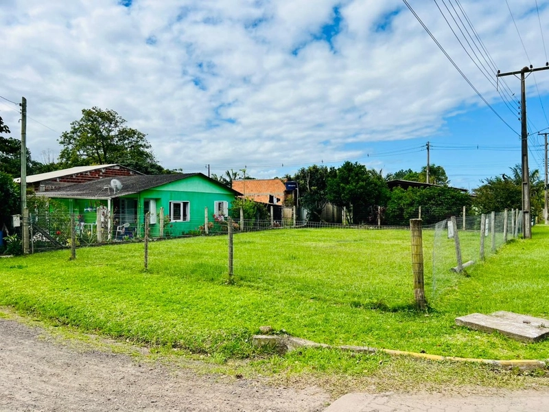 TERRENO NO CORNÉLIOS: 3ª foto da galeria de imagens do imóvel