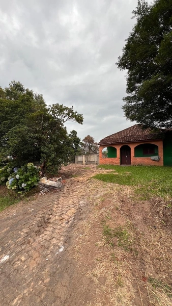 TERRENO NO CENTRO DE TERRA DE AREIA: 3ª foto da galeria de imagens do imóvel