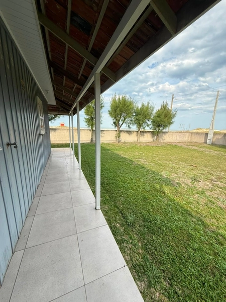 CASA À VENDA NA PRAIA DE SANTA RITA: 3ª foto da galeria de imagens do imóvel