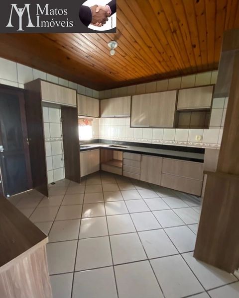 CASA À VENDA NO CENTRO DE TERRA DE AREIA: 7ª foto da galeria de imagens do imóvel