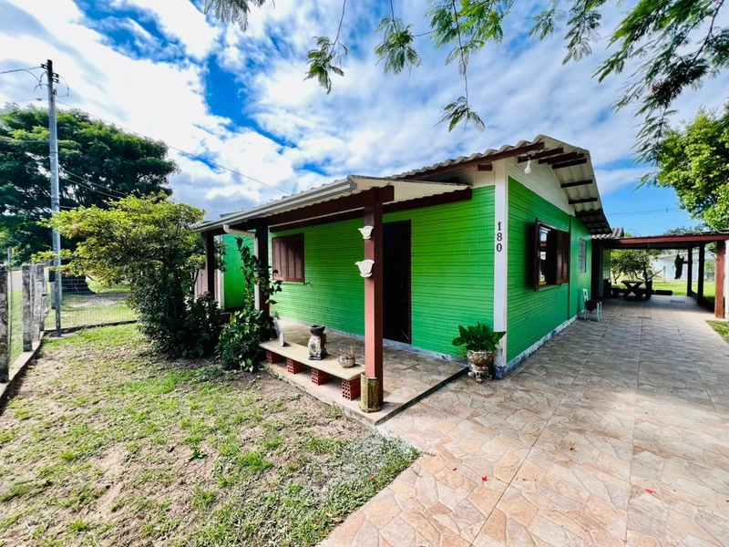 CASA EM CORNÉLIOS: 2ª foto da galeria de imagens do imóvel