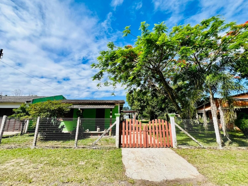 CASA EM CORNÉLIOS: 1ª foto da galeria de imagens do imóvel