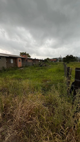 CASA NO BAIRRO DOS JULIOS: 3ª foto da galeria de imagens do imóvel