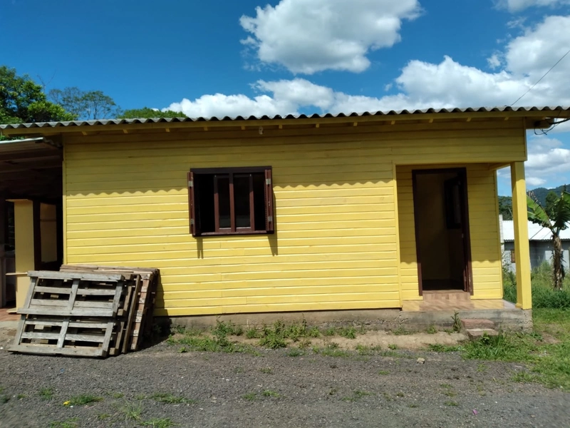 CASA À VENDA EM ITATI: 2ª foto da galeria de imagens do imóvel
