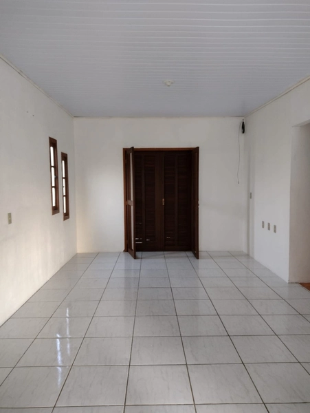 CASA EM TERRA DE AREIA: 6ª foto da galeria de imagens do imóvel