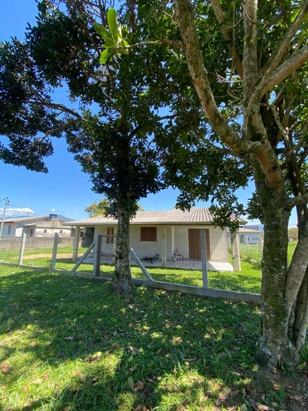 CASA EM TERRA DE AREIA: 2ª foto da galeria de imagens do imóvel