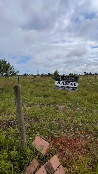 TERRENO À VENDA EM TORRES: 1ª foto da galeria de imagens do imóvel