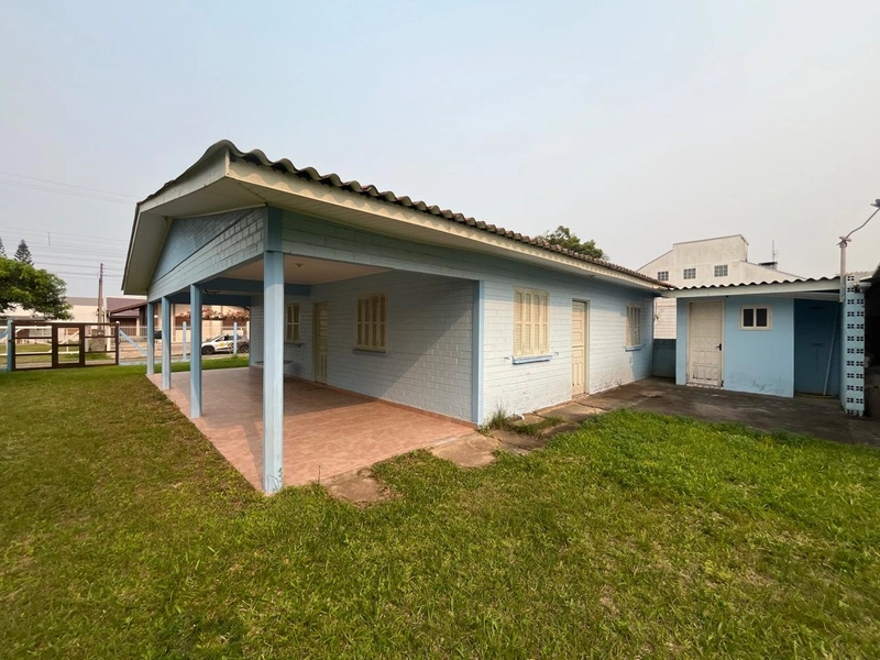 CASA EM CURUMIM: 2ª foto da galeria de imagens do imóvel