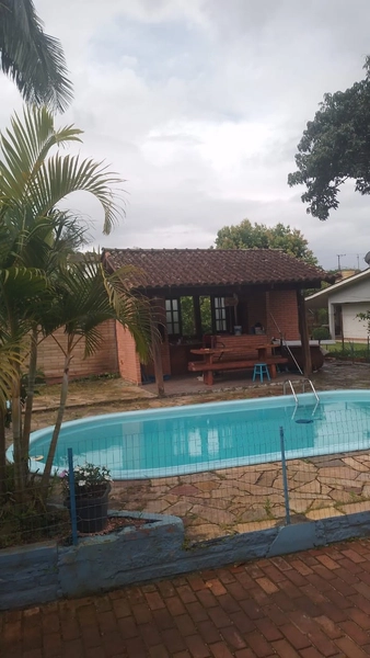CASA À VENDA EM IGREJINHA: 2ª foto da galeria de imagens do imóvel