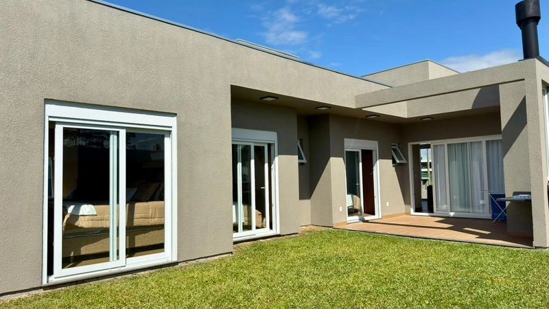 CASA DE ALTO PADRÃO NO CONDOMÍNIO TERRASUL: 12ª foto da galeria de imagens do imóvel
