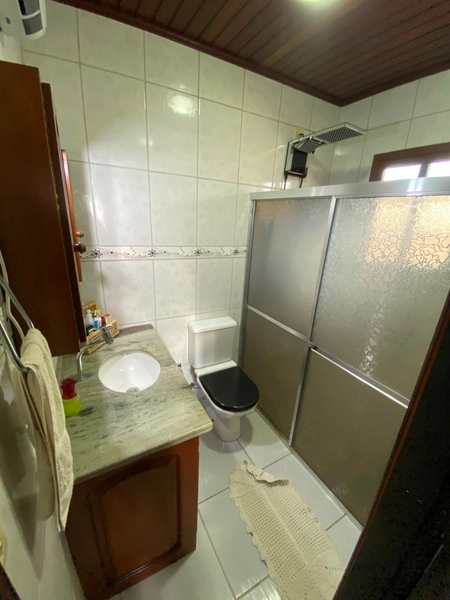 CASA À VENDA NO CENTRO DE TERRA DE AREIA: 5ª foto da galeria de imagens do imóvel