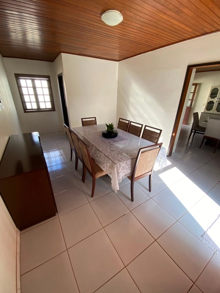 CASA À VENDA NO CENTRO DE TERRA DE AREIA: 9ª foto da galeria de imagens do imóvel