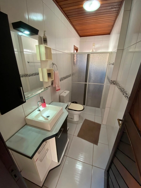 CASA À VENDA NO CENTRO DE TERRA DE AREIA: 8ª foto da galeria de imagens do imóvel