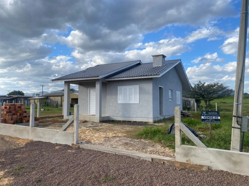 CASA EM TERRA DE AREIA: 3ª foto da galeria de imagens do imóvel