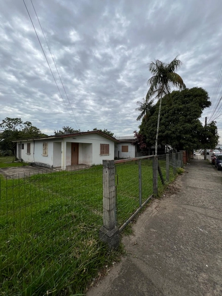 TERRENO  NO CENTRO: 1ª foto da galeria de imagens do imóvel
